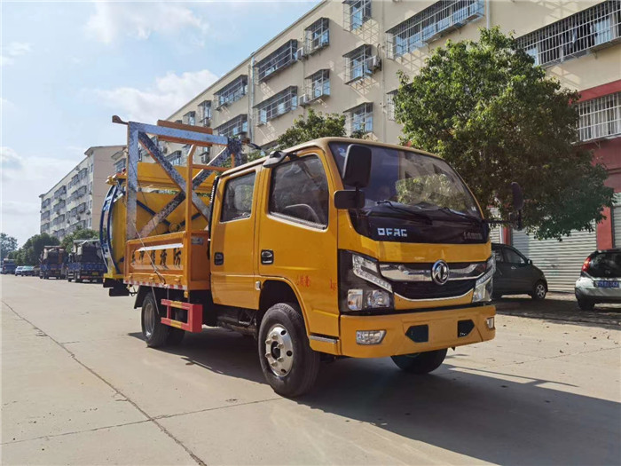 東風凱普特防撞緩沖車.jpg