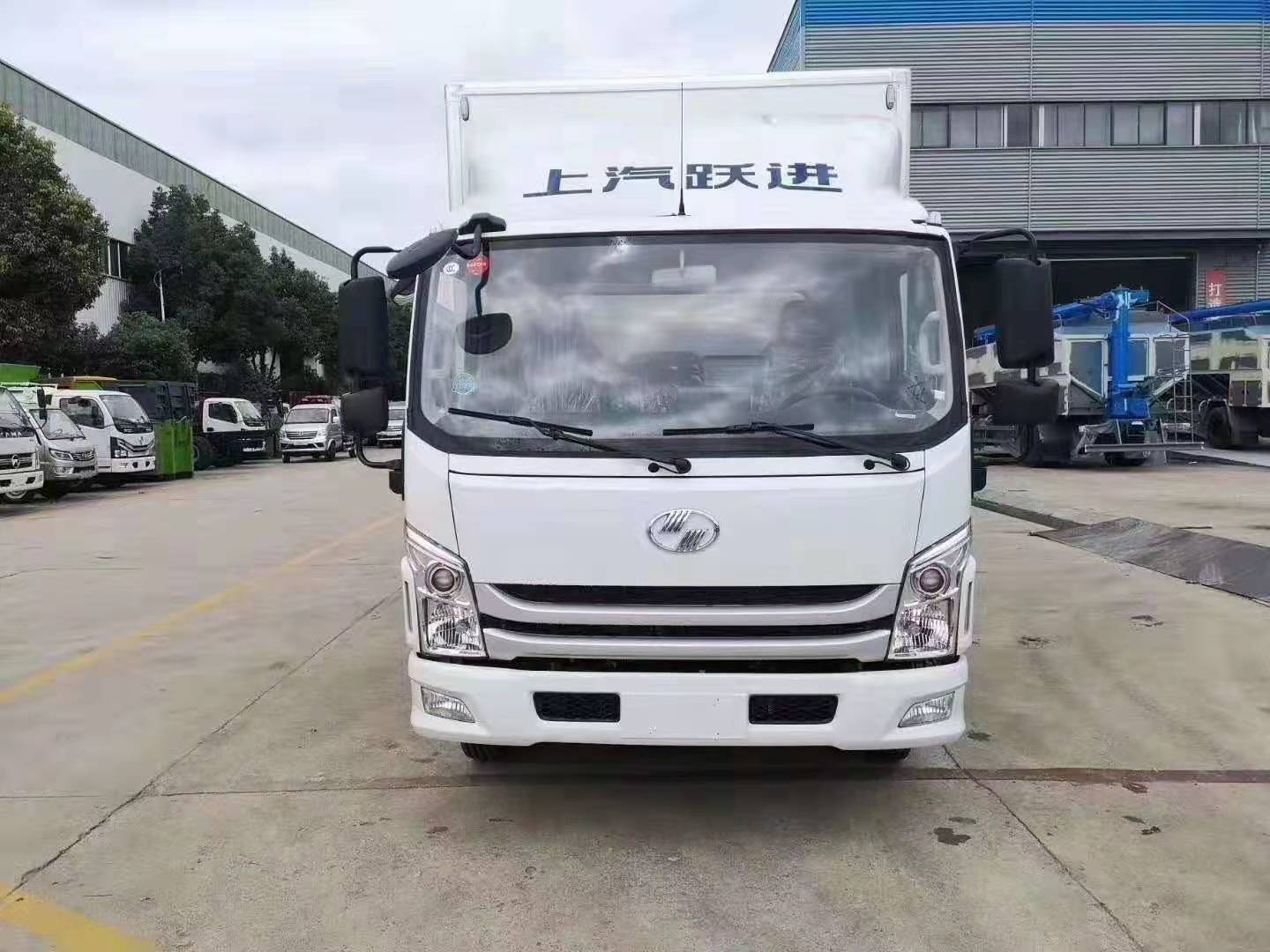  躍進4.2米自動檔冷藏車.jpg