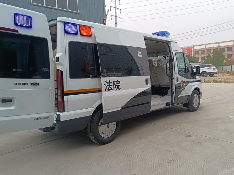 福特V348囚車 監獄看守所9-15座柴油囚車 重慶云南汽油自動擋負壓囚車