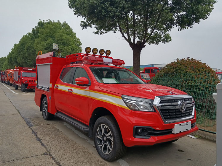 皮卡越野四驅(qū)消防救援車貴州云南 高壓水罐5方消防車_國六水罐消防救援車