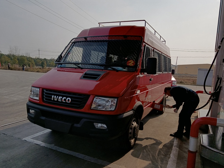 四驅長城炮應急消防器材車_甘肅青海 應急滅火救援車_物業小區消防巡邏車