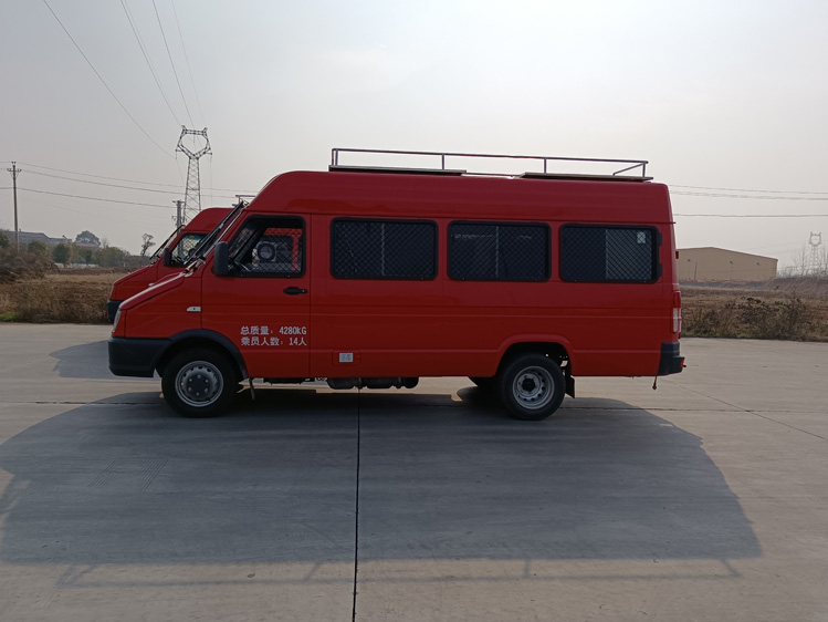 四驅長城炮應急消防器材車_甘肅青海 應急滅火車_森林巡邏車