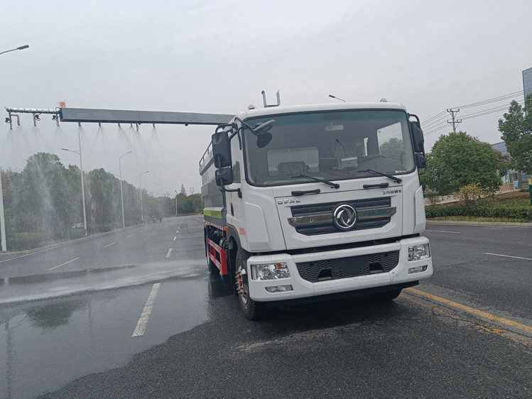 鐵路抑塵車廠家直銷_15噸固化劑噴灑車 山西朔州煤礦霧炮噴霧車_鐵路工地抑塵車工廠報價