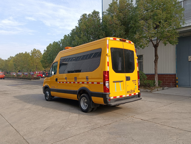 化工熱力搶險救援車_江鈴福特救險車_依維柯電力救險車 山東化工園區氣防車 福特V362應急救援氣防車_礦山救護車_福特V348救險車