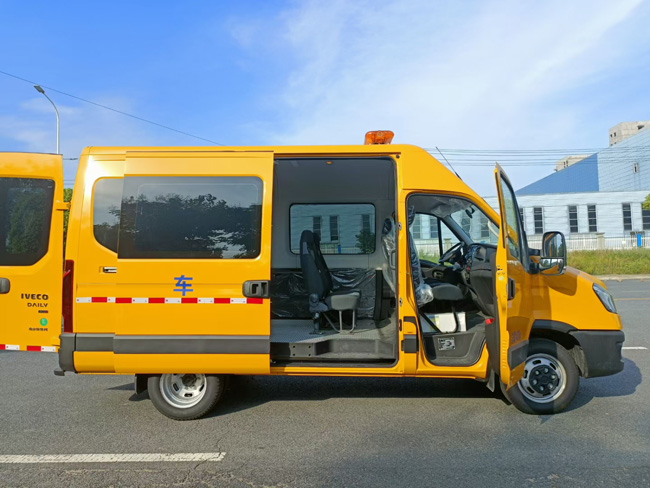 依維柯救援車_多功能搶險氣防車_化工泄漏搶險氣防車 山東化工園區(qū)氣防車 福特V362應(yīng)急救援氣防車_礦山救護車_福特V348救險車