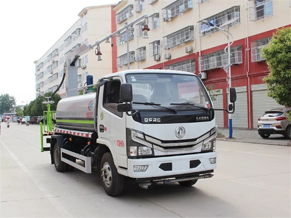 國六東風D9鐵路抑塵車_智能化控制提示東風國六鐵路抑塵車_全自動霧炮車質量好_煤炭車皮封層車_15噸煤炭降塵車