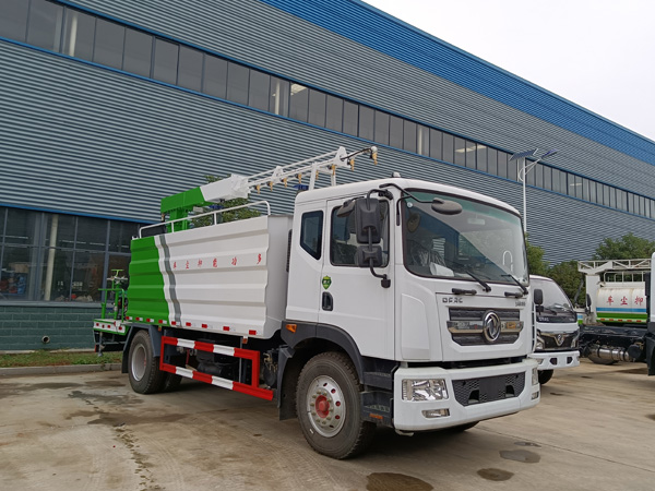 東風(fēng)天錦抑塵噴桿鐵路抑塵車_30米噴射高炮國六5噸鐵路抑塵車_消毒防疫灑水車功能全_煤場(chǎng)霧炮抑塵車_15噸噴桿折臂式降塵車