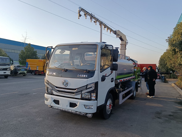 15方抑塵車_火車運煤抑塵劑噴灑車國六15噸鐵路抑塵車_多功能鐵路抑塵噴霧車_智能感應噴淋系統_15噸防凍液噴淋車